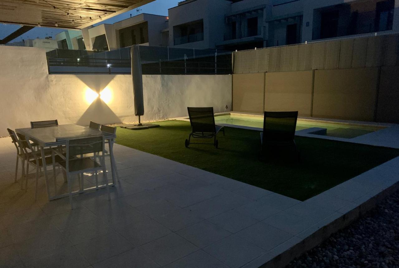Chalet Con Piscina Privada A 25 Min De Madrid Arroyomolinos Exterior foto